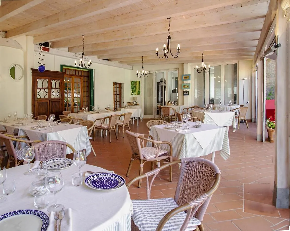 Hotel Sette Archi Bocca di Magra Italien