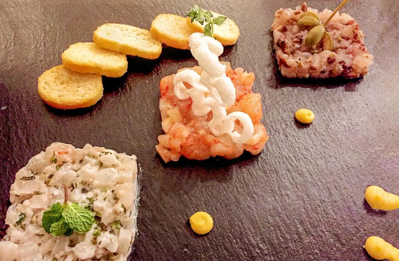 Hotel Sette Archi Bocca di Magra 3*,