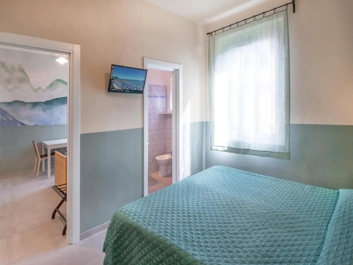 Hotel Sette Archi Bocca di Magra 3*,  Italien